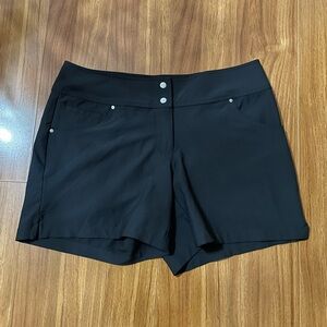 Black Women's golf Shorts size 6
